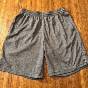 C9 Champion Men's 9" Gym Shorts in heather gray